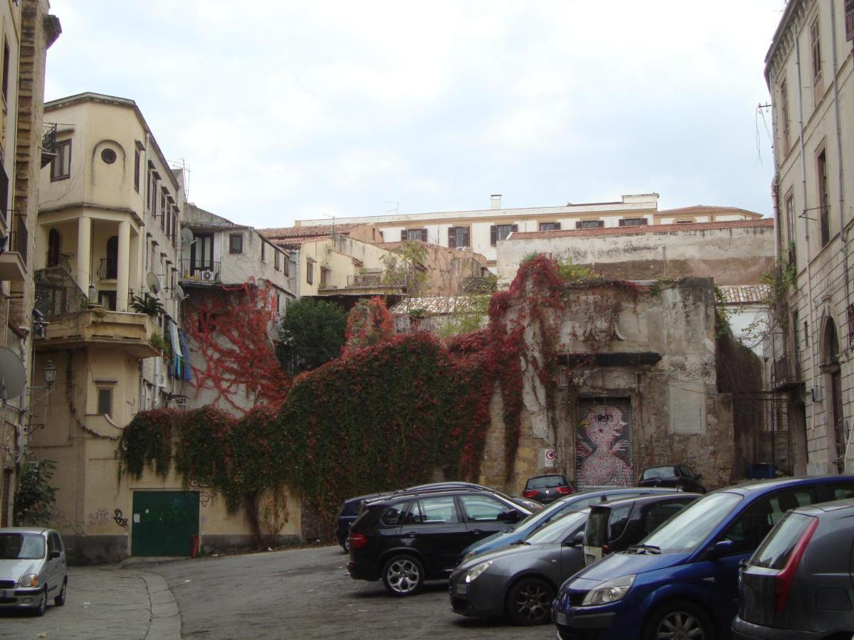 Cinematocasa Suite Palermo Exterior photo